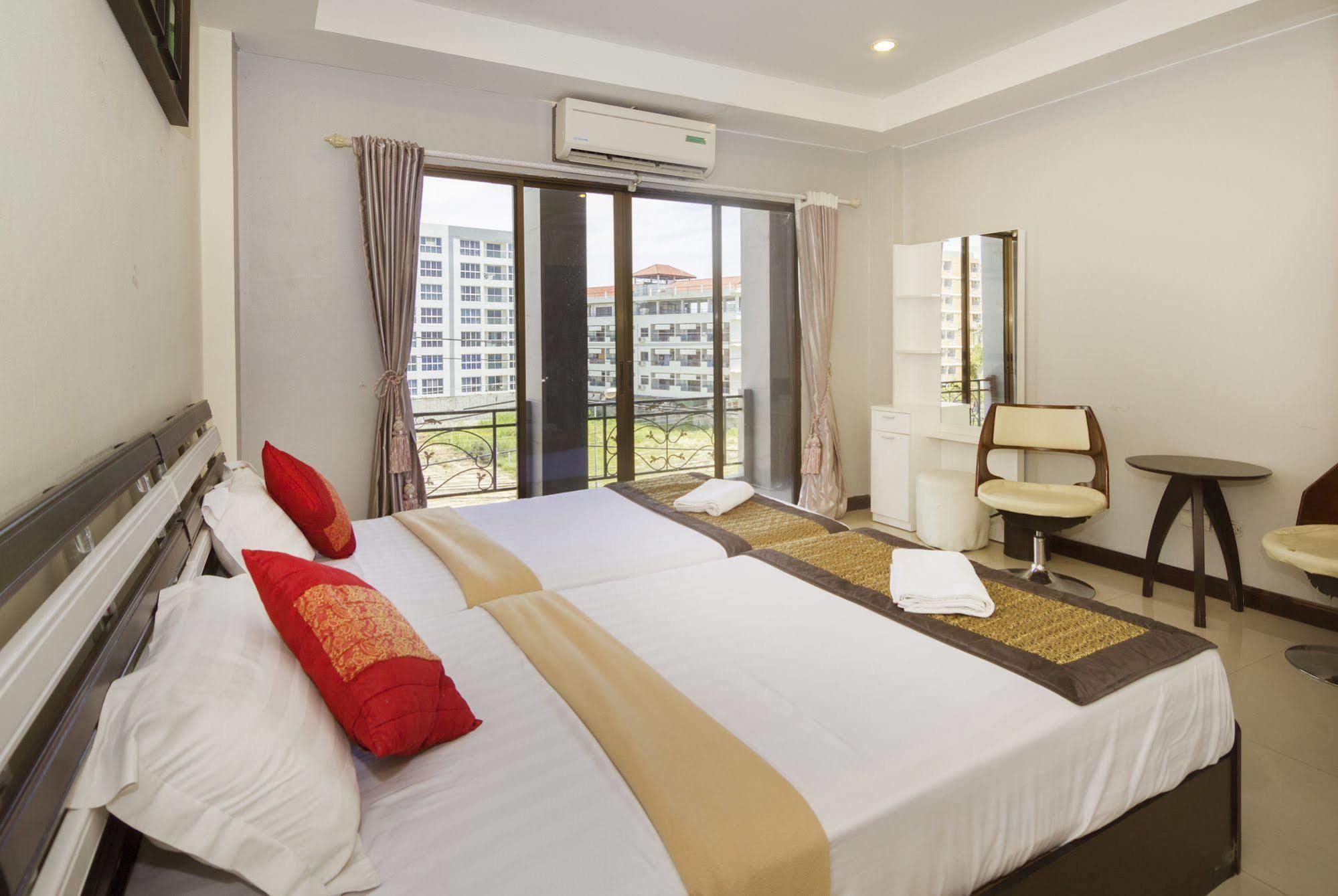Royal Q & D Suites Pattaya Exteriér fotografie